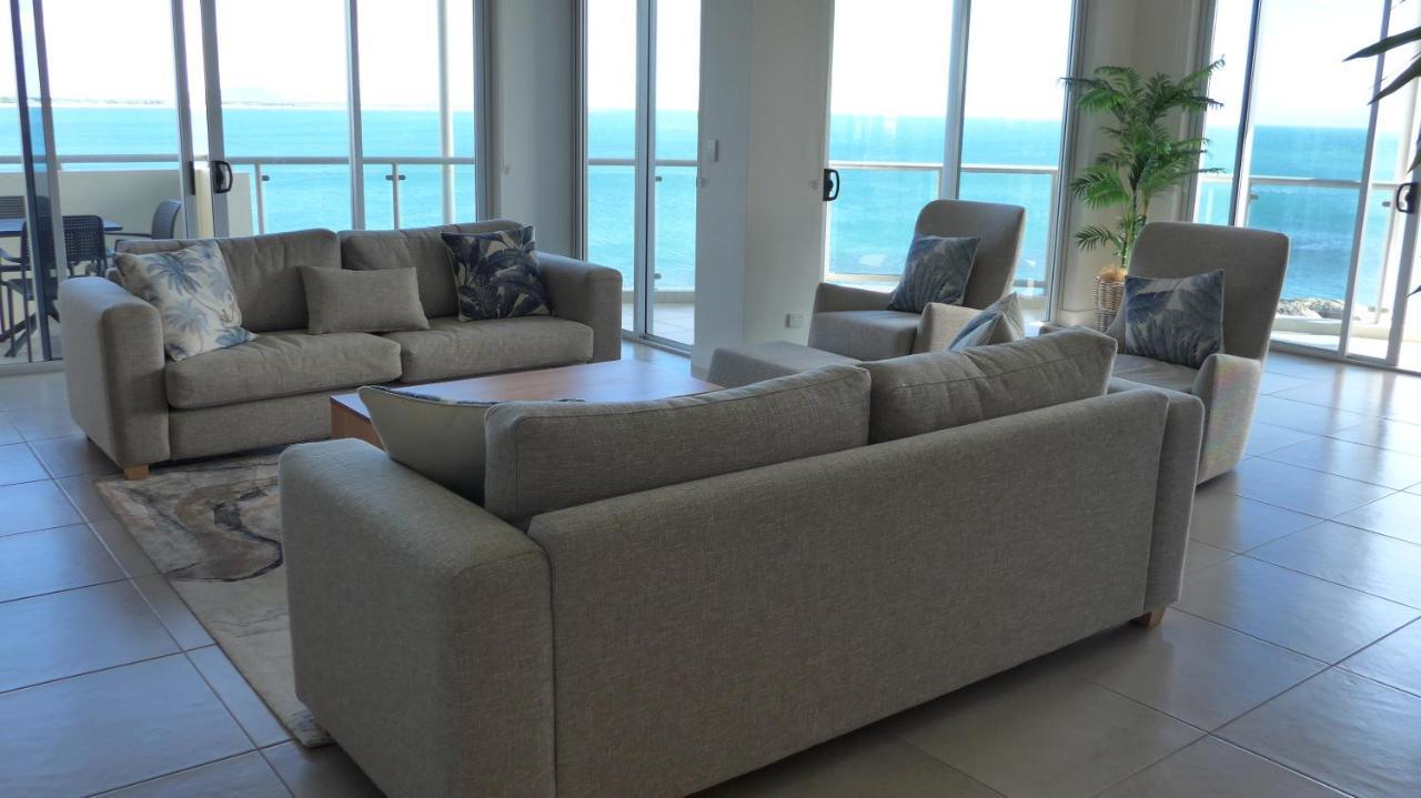 Coral Cove Apartments - Absolute Beachfront Resort Bowen Ngoại thất bức ảnh